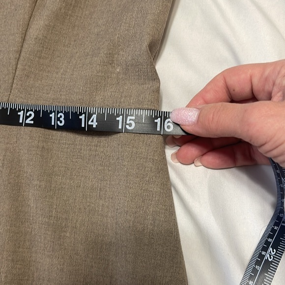 Ann Taylor Classic Cap Sleeves Dress - Picture 13 of 14